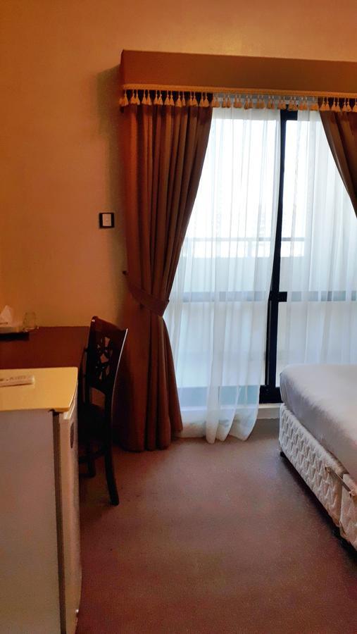 Royal Garden Hotel 두바이 외부 사진