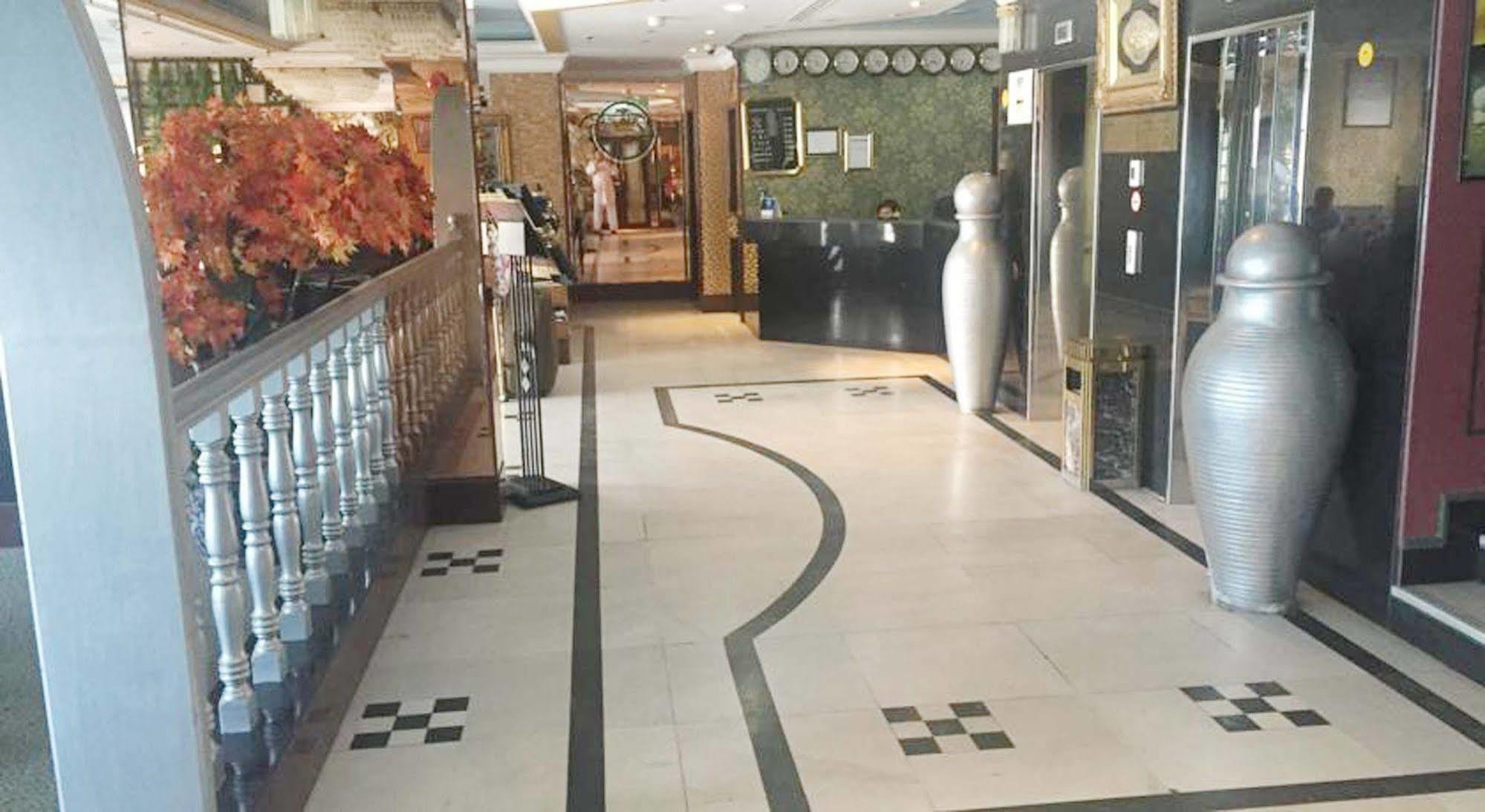 Royal Garden Hotel 두바이 외부 사진