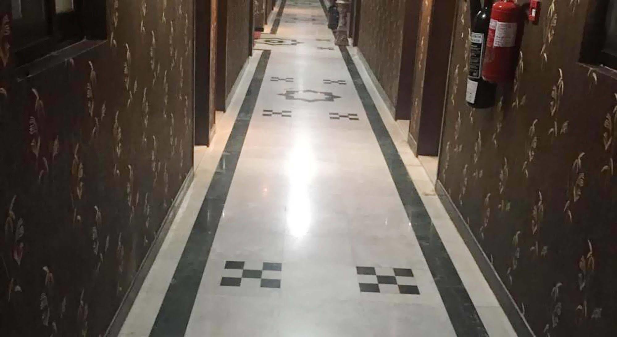 Royal Garden Hotel 두바이 외부 사진